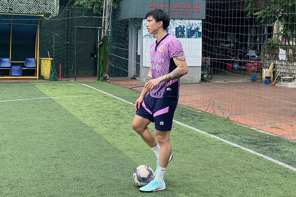 Văn Hậu trở lại sau chấn thương Đoàn Văn Hậu thi đấu trở lại