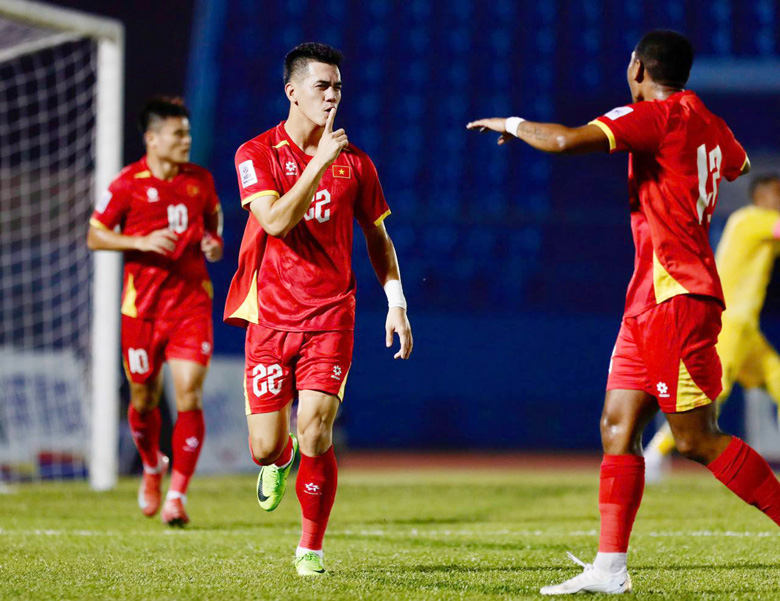 Hàng công ĐT Việt Nam đang cùn mòn thấy rõ