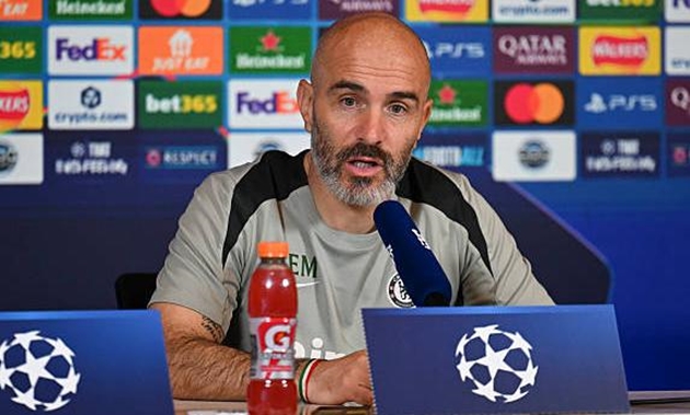 Enzo Maresca bảo vệ Jorrel Hato