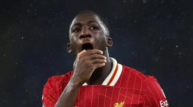 Konate phải chứng minh giá trị của mình. Konate phải chứng minh giá trị của mình.