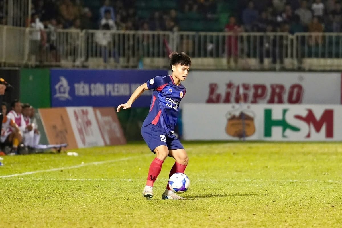 Phạm Minh Phúc tập luyện cùng CLB Công an Hà Nội