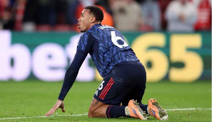 Chấn thương của Gabriel gây khó khăn cho HLV Arteta