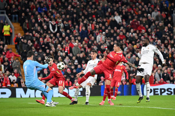 Real lại sắp sửa hành quân đến Anfield. Real lại sắp sửa hành quân đến Anfield.