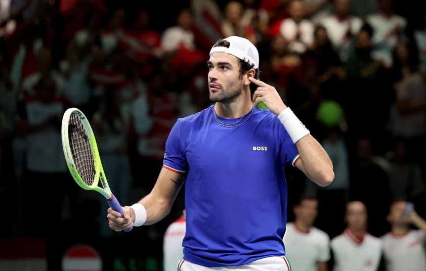 Matteo Berrettini thi đấu tại Davis Cup Finals 2025