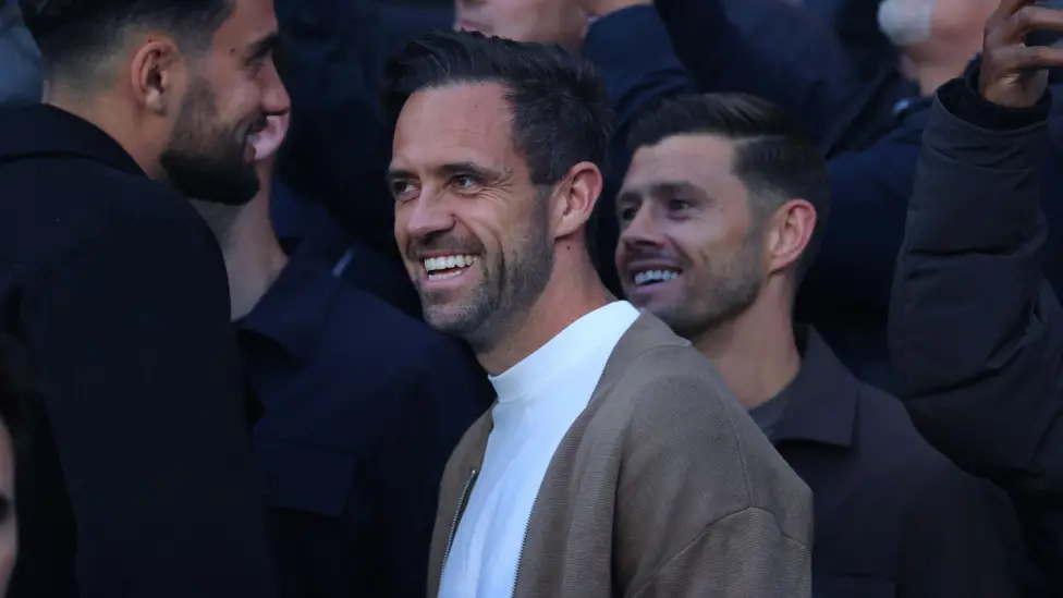 Danny Ings Tiền đạo kì cựu Danny Ings gia nhập Sheffield United