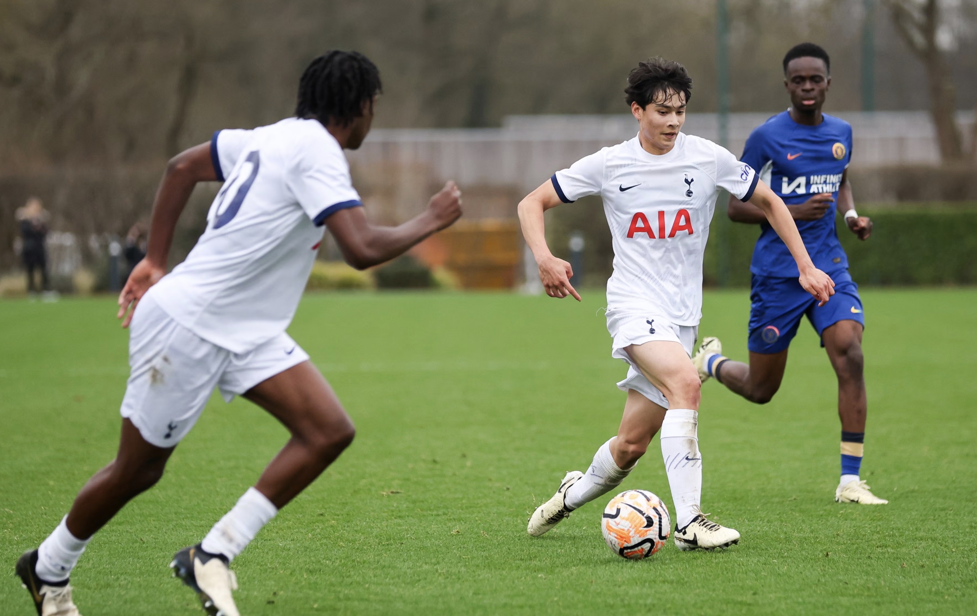 Han Willhoft-King thời còn ở học viện Tottenham Han Willhoft-King thời còn ở học viện Tottenham