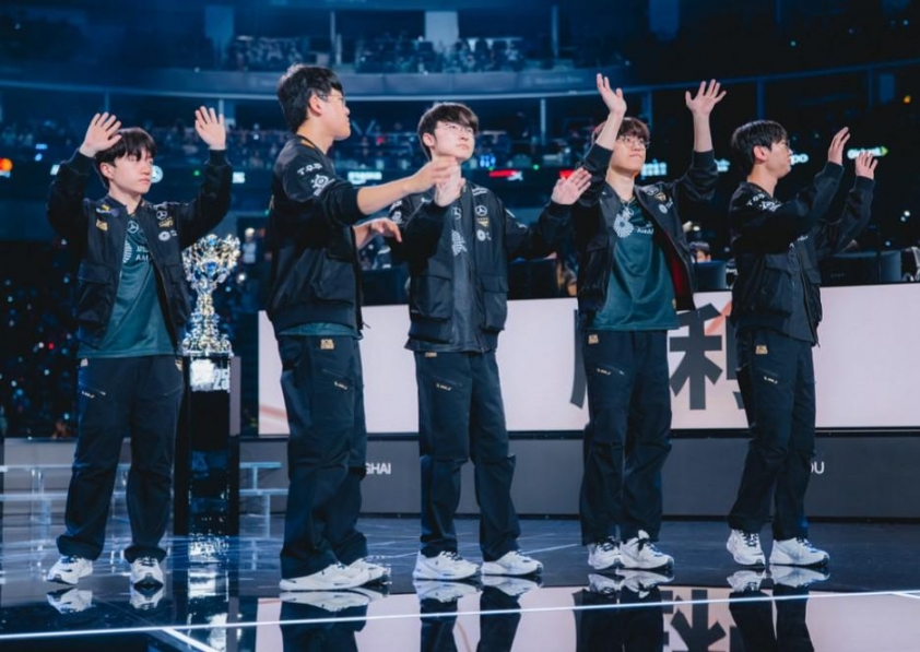 T1 dẫn đầu bảng xếp hạng CKTG 2025 T1 đứng đầu bảng xếp hạng LMHT thế giới