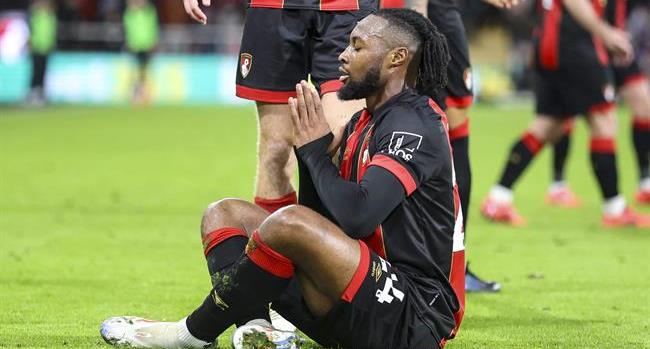 Semenyo có thể phù hợp với Man United.