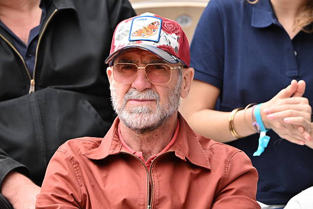 Eric Cantona chỉ trích Sir Jim Ratcliffe Eric Cantona chỉ trích Sir Jim Ratcliffe