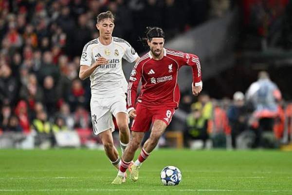 Szoboszlai khẳng định đẳng cấp trước Real Madrid Dominik Szoboszlai thi đấu xuất sắc trước Real Madrid