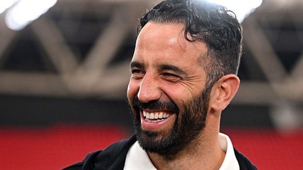 HLV Amorim cùng Man Utd giữ phong độ ổn định