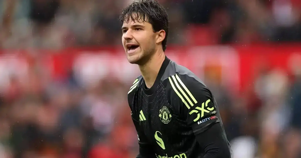 Senne Lammens được Sir Alex ca ngợi Thủ môn Senne Lammens thi đấu cho Man Utd