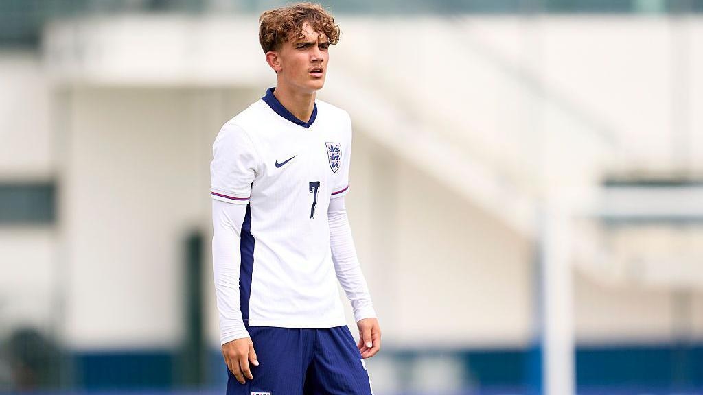 Max Dowman thi đấu ấn tượng