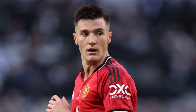 Sesko đang gặp khó khăn tại Man United. Benjamin Sesko thi đấu kém hiệu quả tại Man Utd