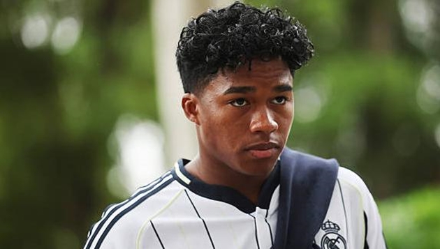 Endrick bị hạn chế thời gian thi đấu tại Real Madrid