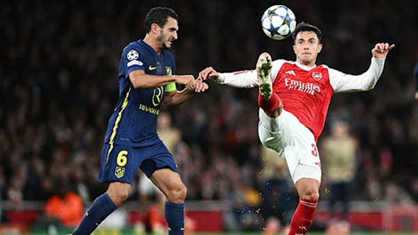 Martin Zubimendi nhận thẻ vàng dẫn đến án treo giò Zubimendi bị treo giò do thẻ vàng tích lũy