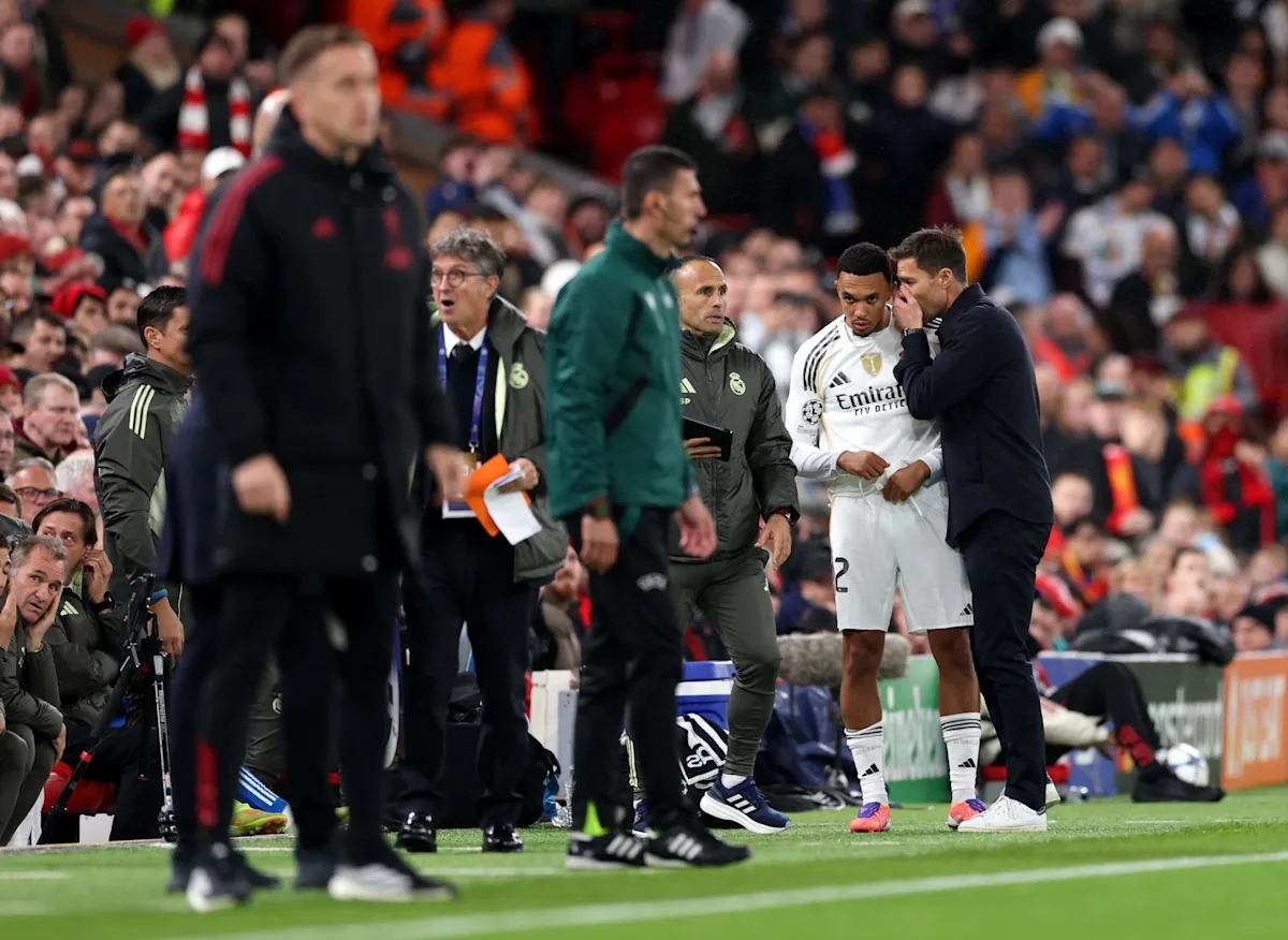 HLV Xabi Alonso phát biểu sau trận