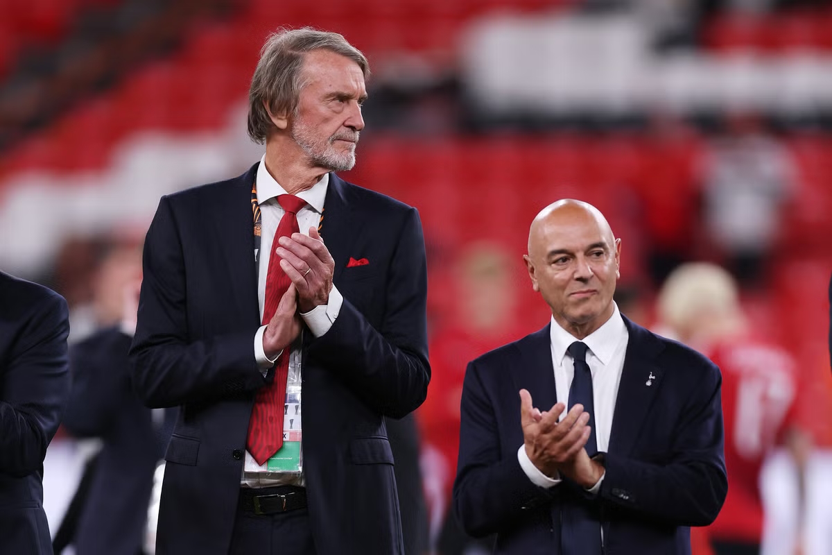 Sir Jim Ratcliffe cùng Man United