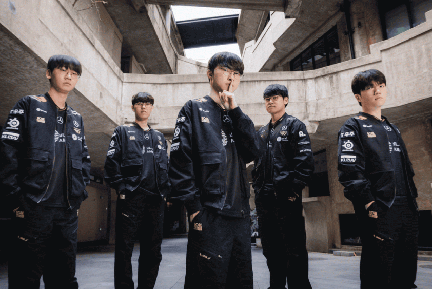 T1 đang bước vào giai đoạn quan trọng, mọi sự phân tâm đều có thể ảnh hưởng đến kết quả CKTG 2025 T1 bị fan Trung Quốc quấy rối